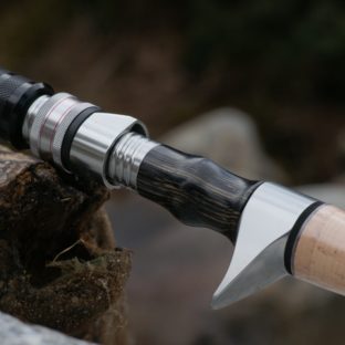 ウッドリールシートを使用したトラウトグリップの製作方法