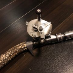 鹿角を使用したスタッググリップ