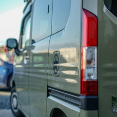 釣り専用に内部収納をカスタムしたＮ－ＶＡＮ