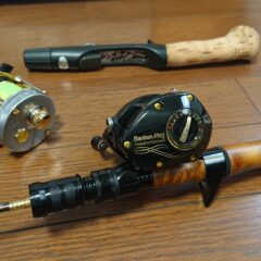 バンタムとバールウッドグリップ